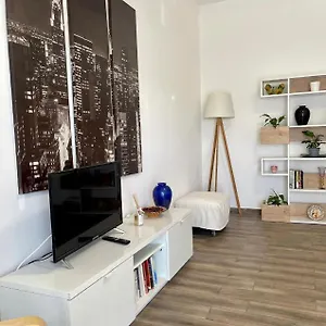 Space And Comfort In - #free Private Parking# Milano