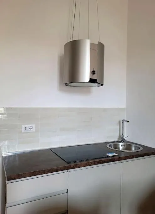 Apartment New Cozy Studio 7 Metro Stops To Duomo! Milan Italy